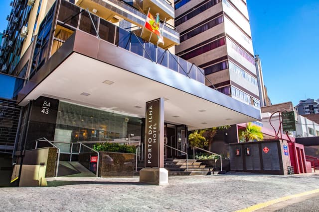 Fachada ou ambiente do Hotel Porto da Ilha